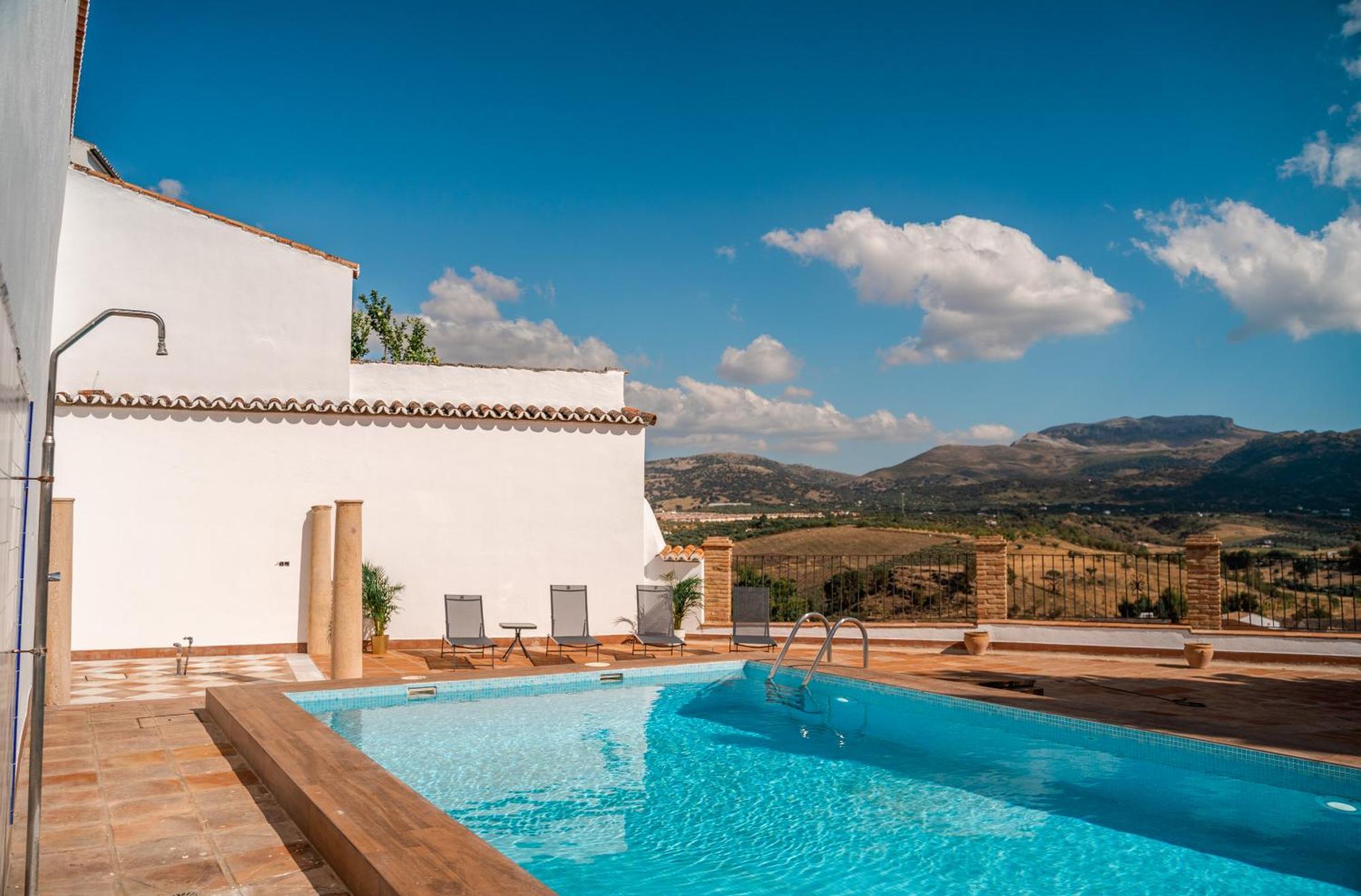 Apartamentos Socorro Plaza Ronda Eksteriør billede